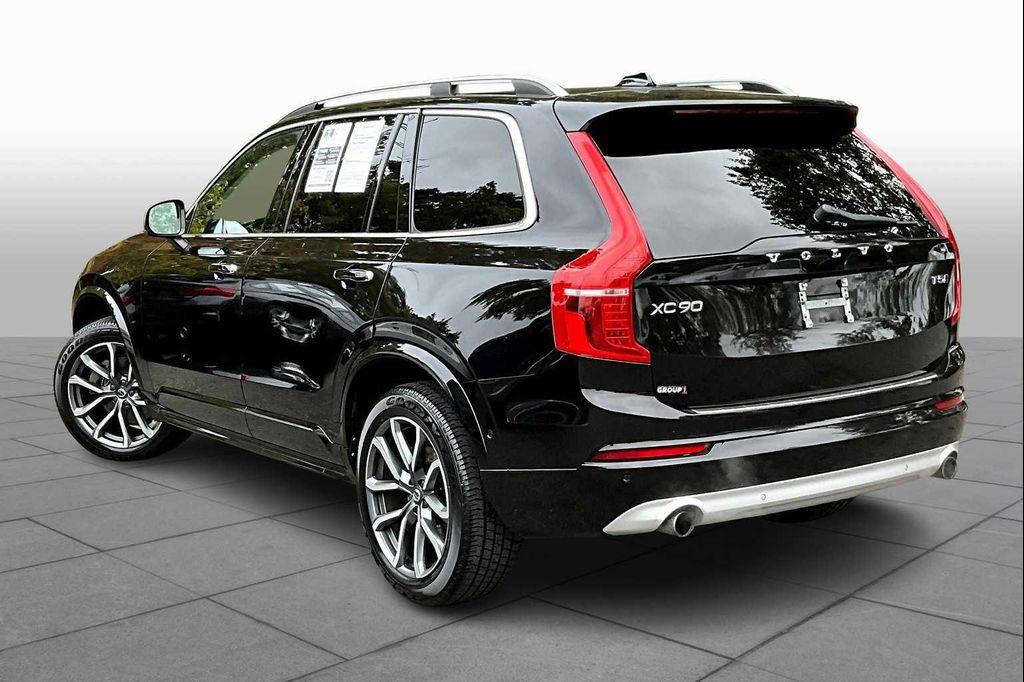used 2018 Volvo XC90 car, priced at $19,492