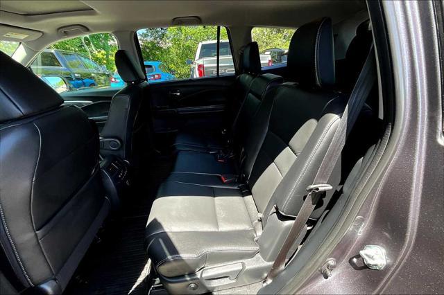 used 2022 Honda Pilot car, priced at $34,792