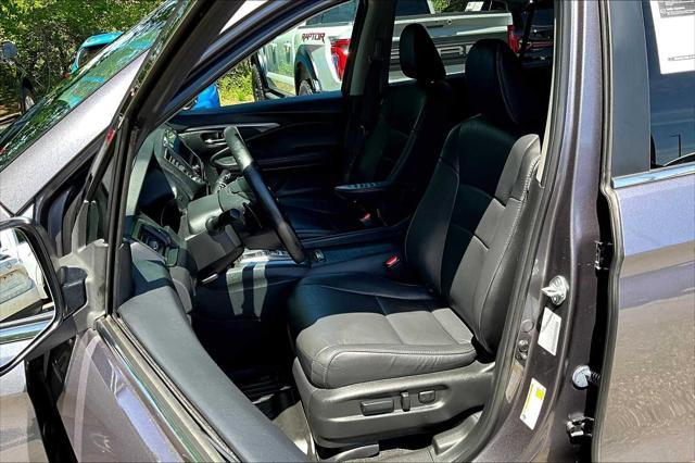 used 2022 Honda Pilot car, priced at $34,792