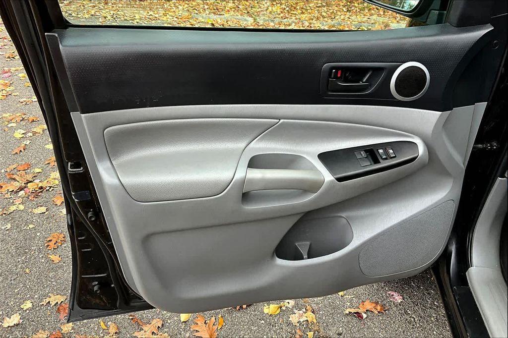 used 2014 Toyota Tacoma car, priced at $18,981