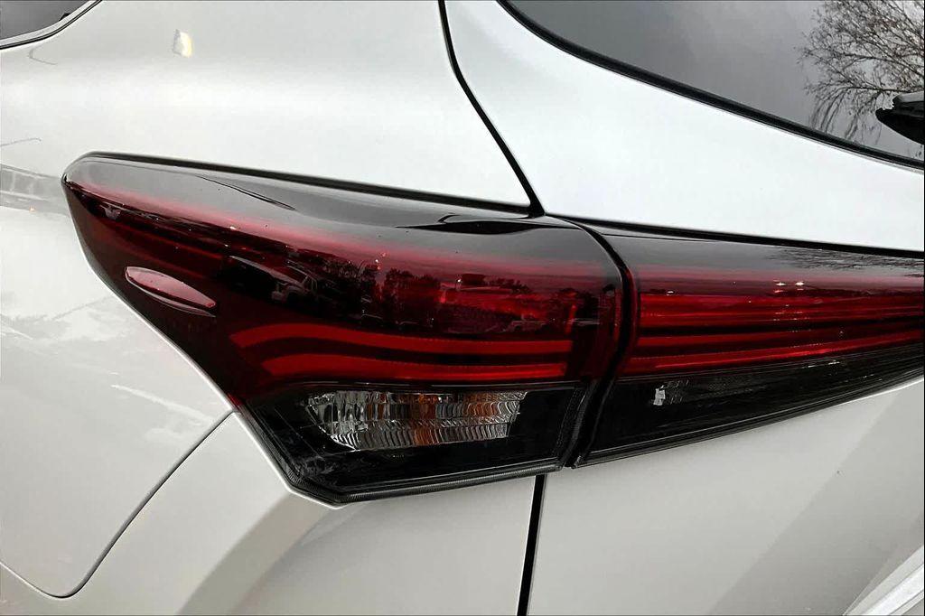 new 2026 Toyota Highlander car, priced at $49,007