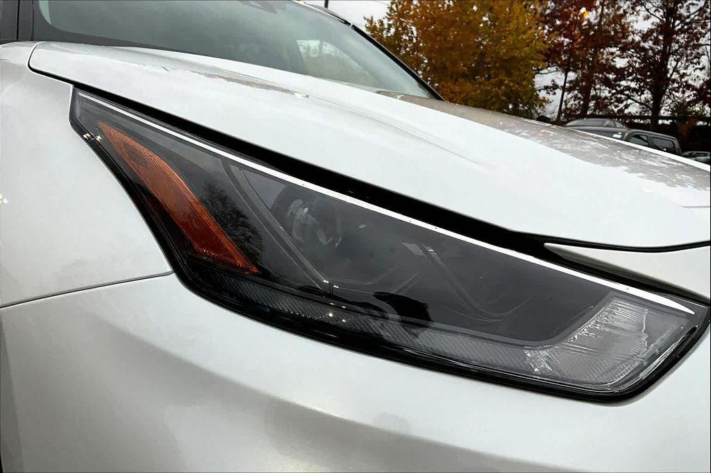 new 2026 Toyota Highlander car, priced at $49,007