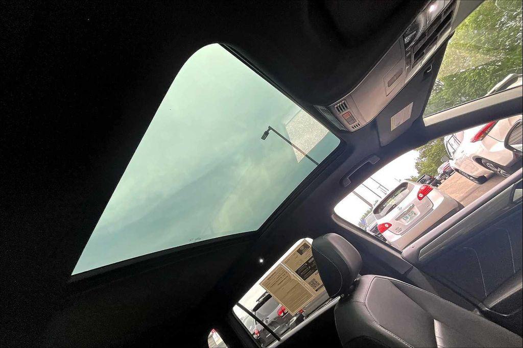 used 2024 Volkswagen Tiguan car, priced at $31,682