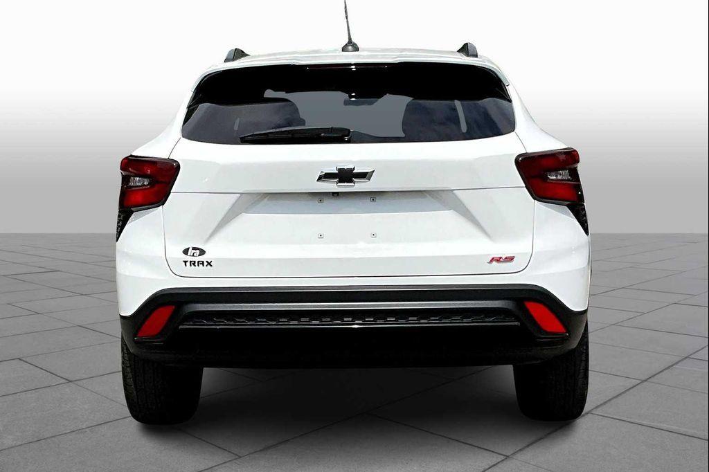 used 2024 Chevrolet Trax car, priced at $22,882