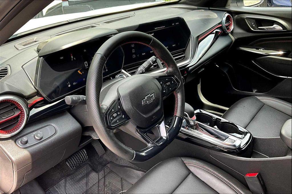 used 2024 Chevrolet Trax car, priced at $22,882