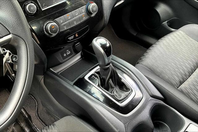 used 2019 Nissan Rogue car, priced at $17,491