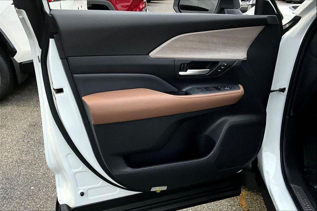 new 2026 Toyota Grand Highlander car, priced at $58,703