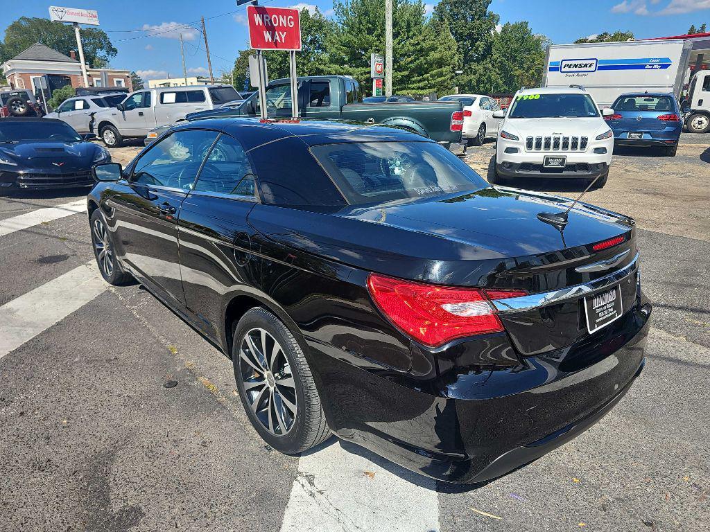 used 2012 Chrysler 200 car, priced at $4,995