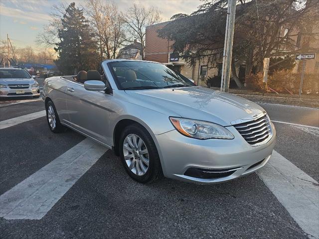 used 2011 Chrysler 200 car, priced at $5,900