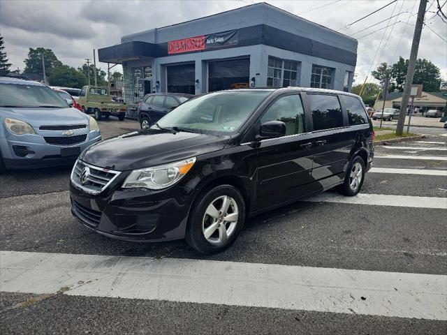 used 2010 Volkswagen Routan car, priced at $4,500