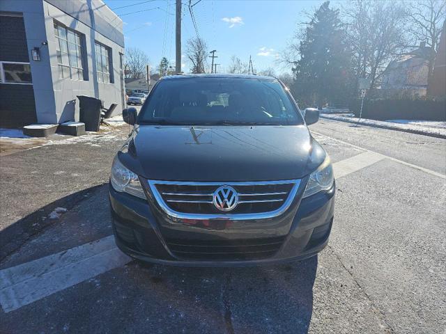 used 2011 Volkswagen Routan car, priced at $4,500