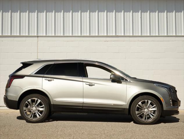 new 2025 Cadillac XT5 car, priced at $59,765