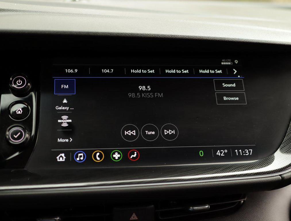 used 2023 Buick Envision car, priced at $26,970