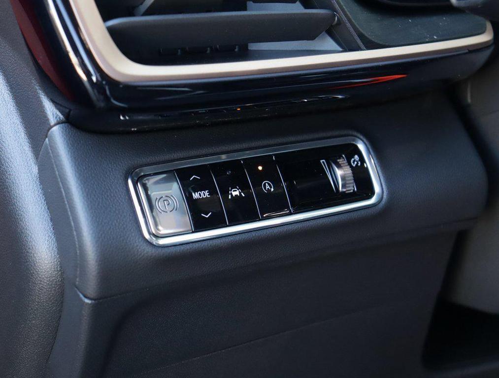 new 2025 Buick Envision car, priced at $40,830
