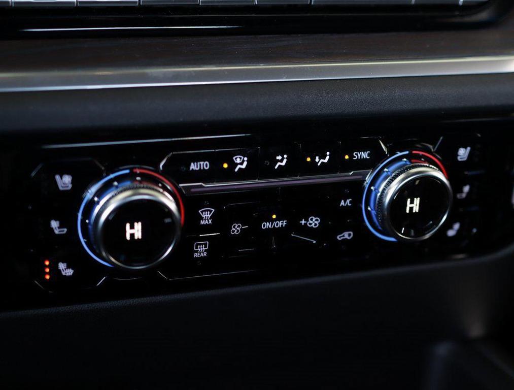 new 2026 GMC Sierra 2500 car, priced at $73,175