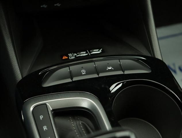 new 2025 Buick Envista car, priced at $28,860