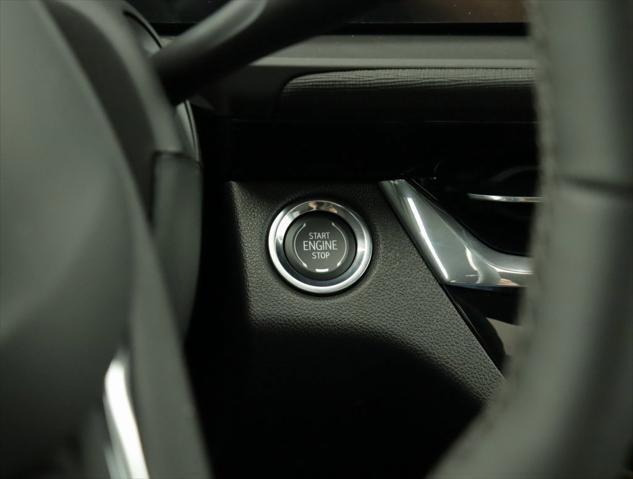 new 2025 Buick Envista car, priced at $28,860