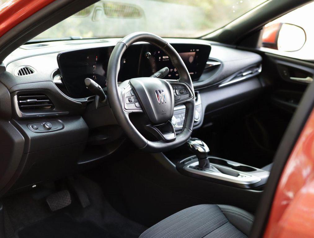 used 2024 Buick Envista car, priced at $22,970