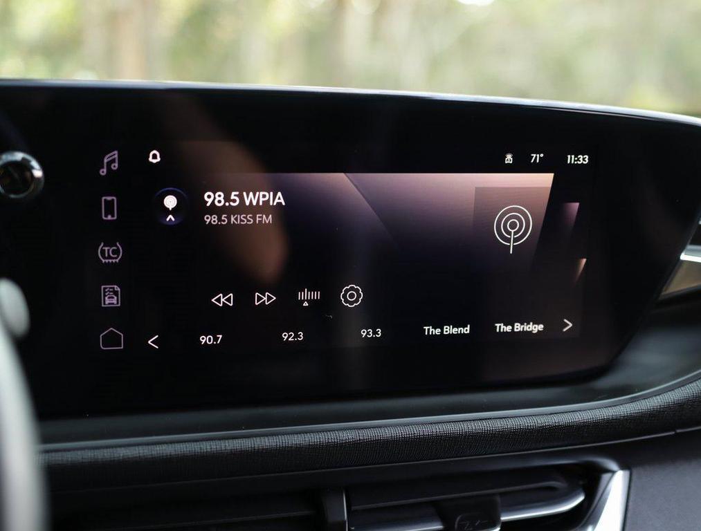 used 2024 Buick Envista car, priced at $22,970