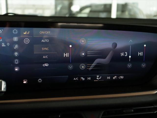 new 2025 Buick Envision car, priced at $40,030