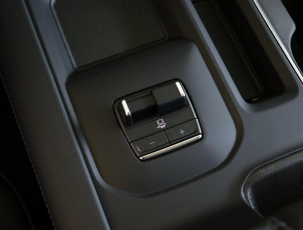 new 2025 GMC Sierra 2500 car, priced at $84,255