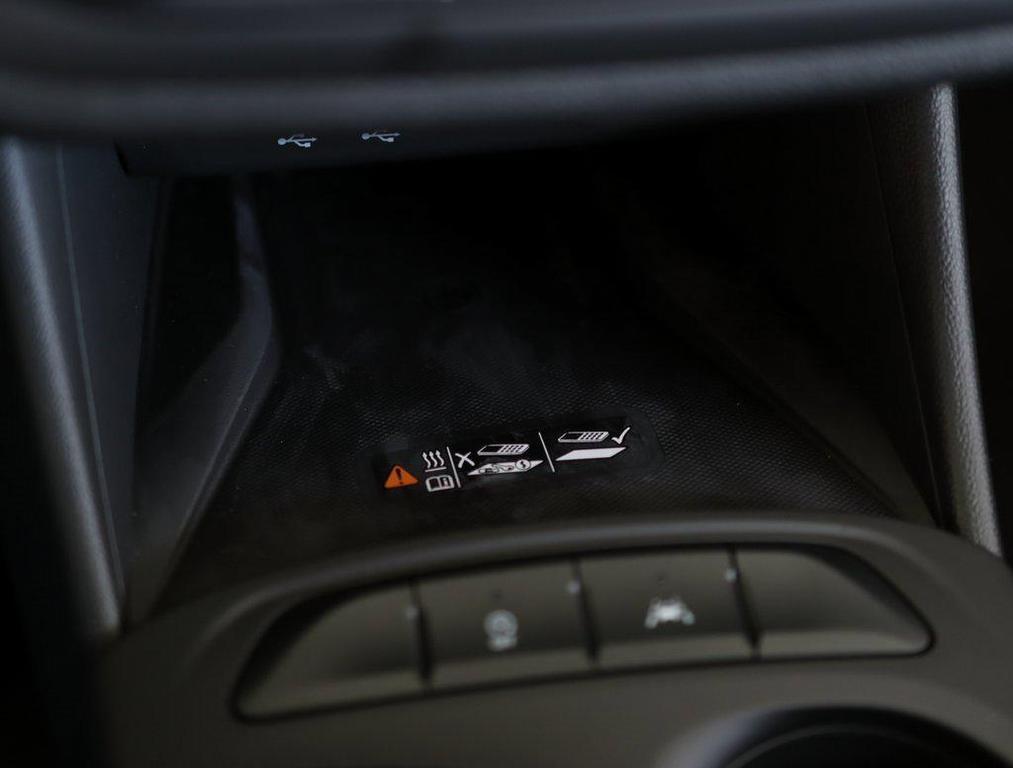 new 2026 Buick Envista car, priced at $26,580