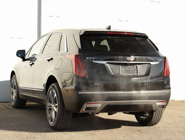 new 2025 Cadillac XT5 car, priced at $60,390