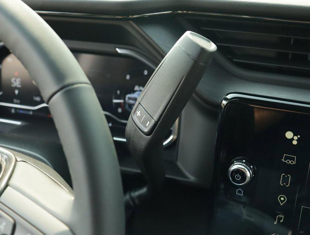 new 2025 GMC Sierra 2500 car, priced at $72,570