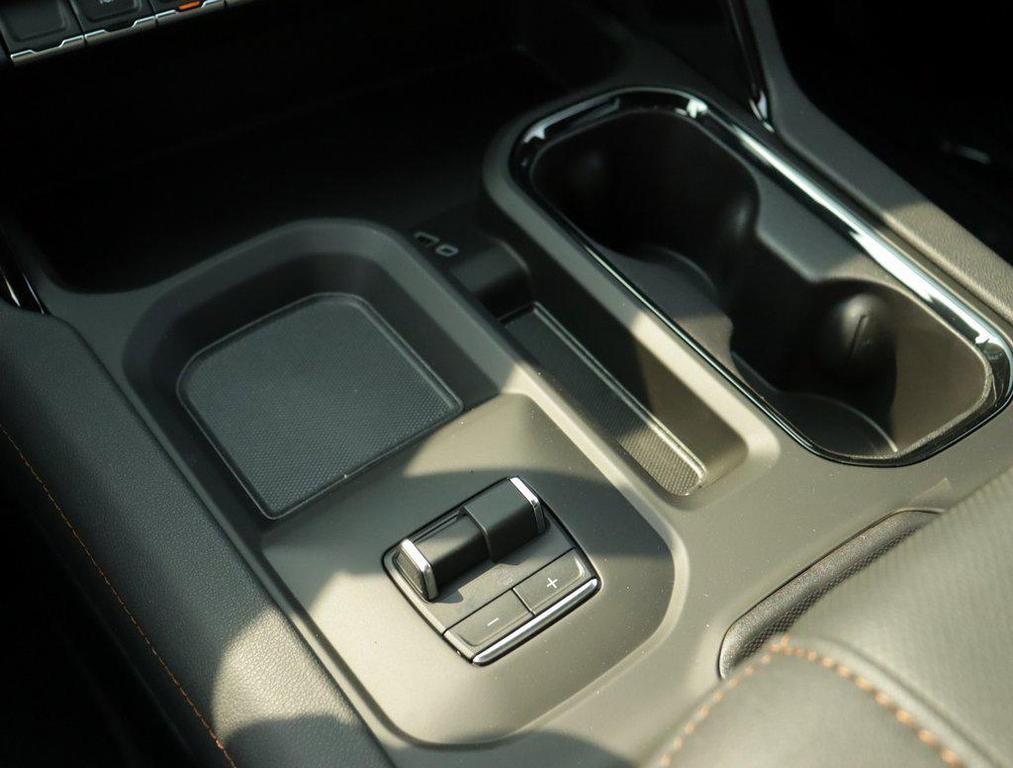 new 2025 GMC Sierra 2500 car, priced at $72,570