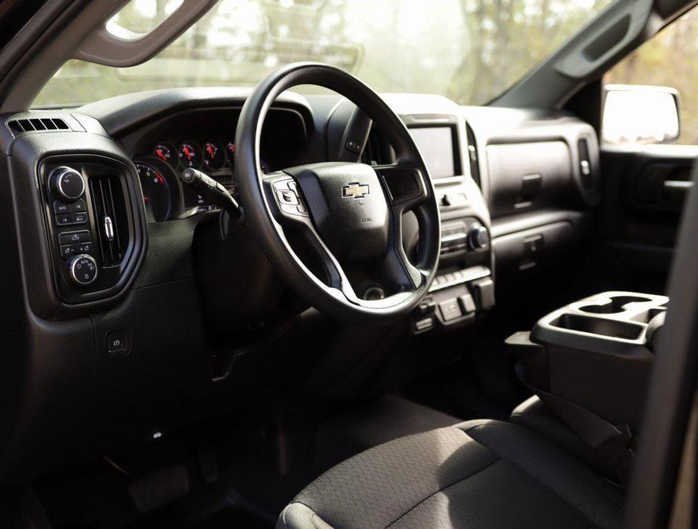 used 2024 Chevrolet Silverado 1500 car, priced at $38,970