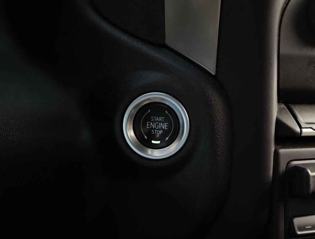 used 2024 Chevrolet Silverado 1500 car, priced at $38,970