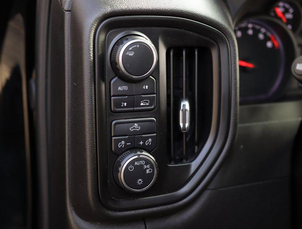 used 2024 Chevrolet Silverado 1500 car, priced at $38,970