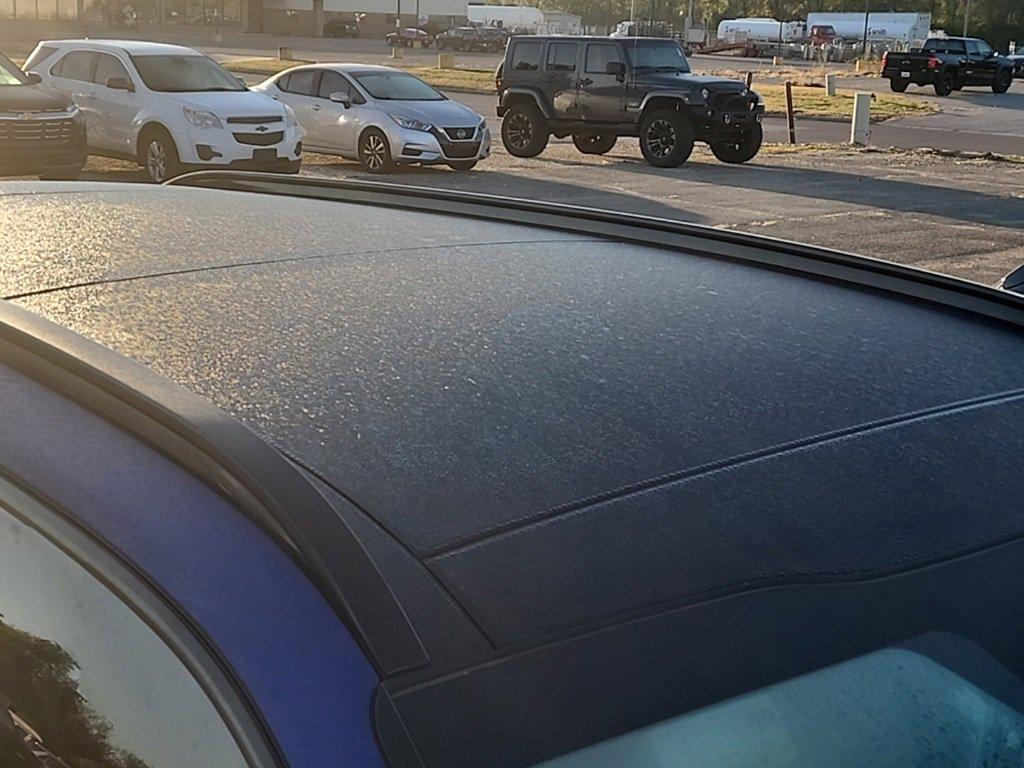 used 2023 Kia Sorento car, priced at $24,970