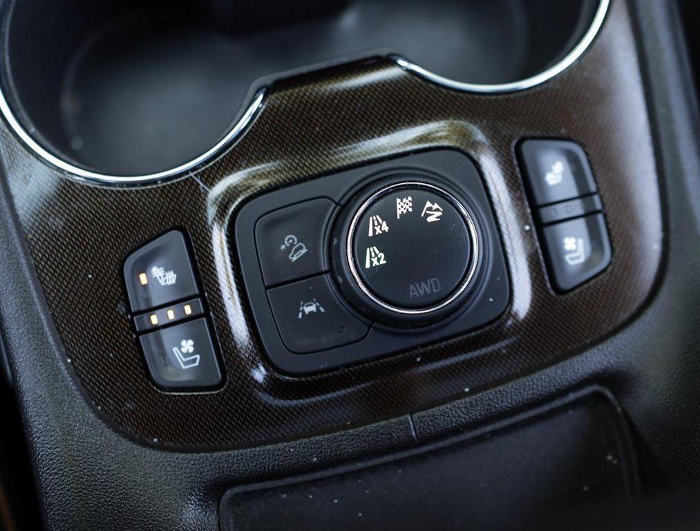 used 2023 GMC Acadia car, priced at $33,777