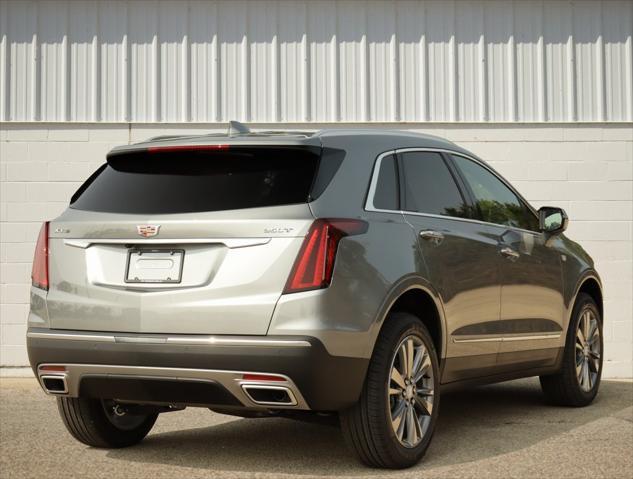 new 2025 Cadillac XT5 car, priced at $51,990