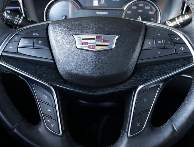 used 2023 Cadillac XT5 car, priced at $33,994