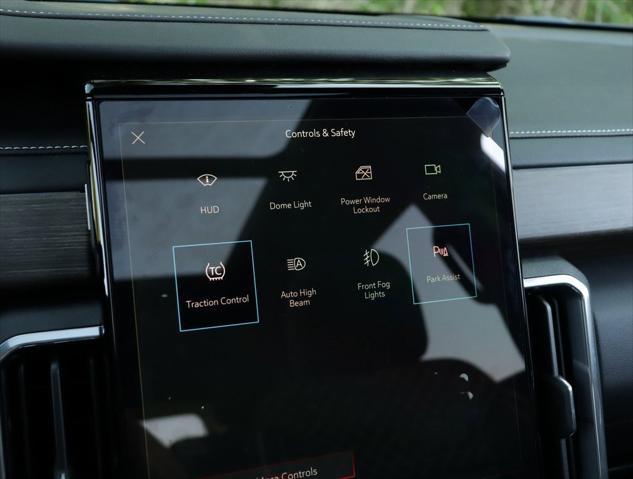 new 2025 GMC Acadia car, priced at $60,090