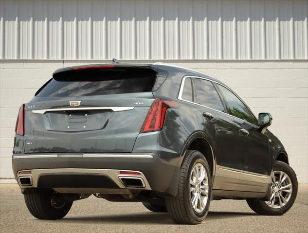 used 2020 Cadillac XT5 car, priced at $30,241