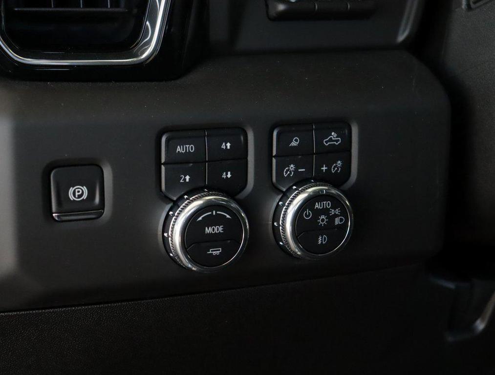 new 2025 GMC Sierra 2500 car, priced at $71,425