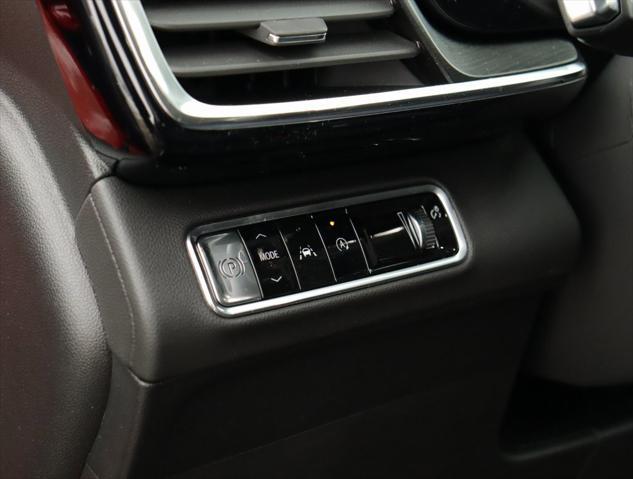 new 2025 Buick Envision car, priced at $38,803