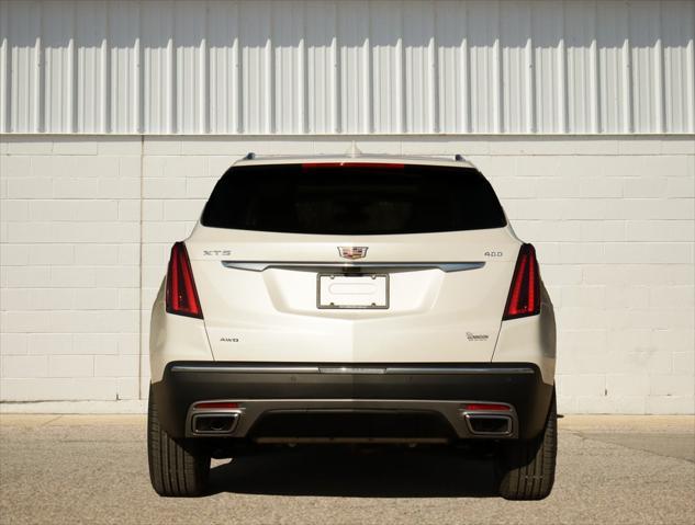 new 2025 Cadillac XT5 car, priced at $60,990