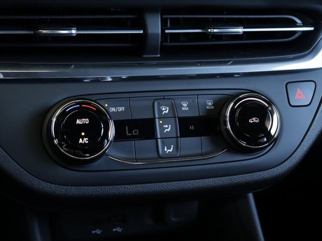 new 2025 Buick Envista car, priced at $24,480