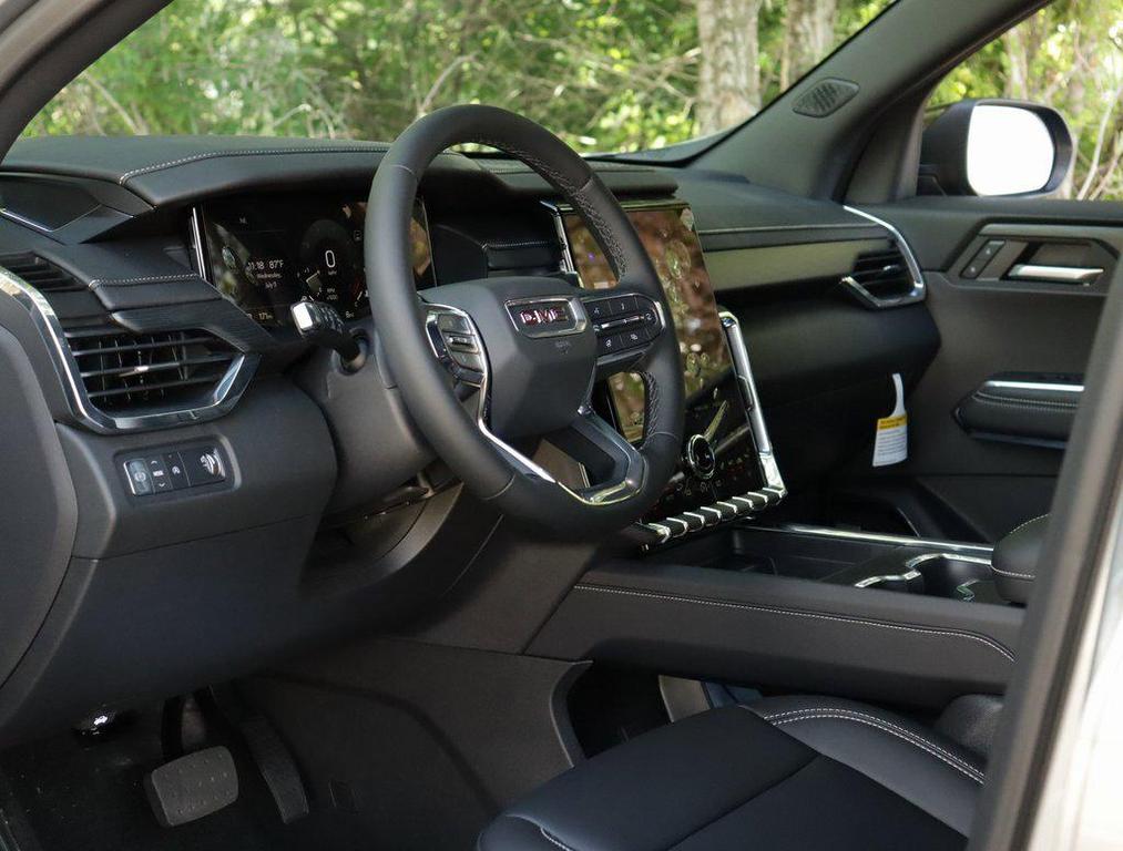 new 2025 GMC Acadia car, priced at $46,825