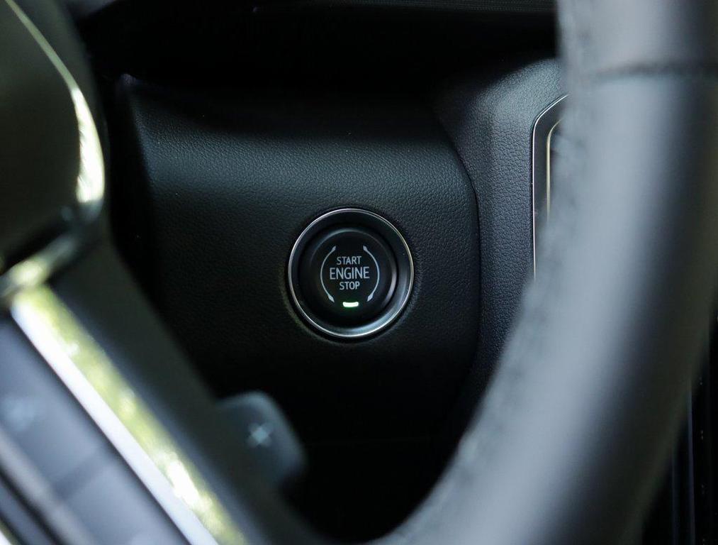 new 2025 GMC Acadia car, priced at $46,825