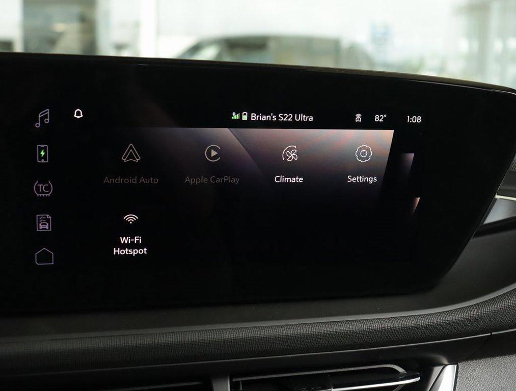 new 2025 Buick Envista car, priced at $25,830