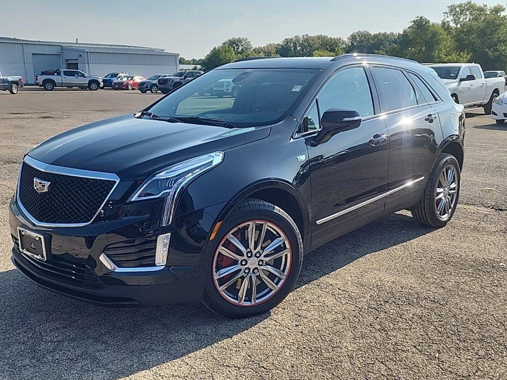 used 2022 Cadillac XT5 car, priced at $39,970