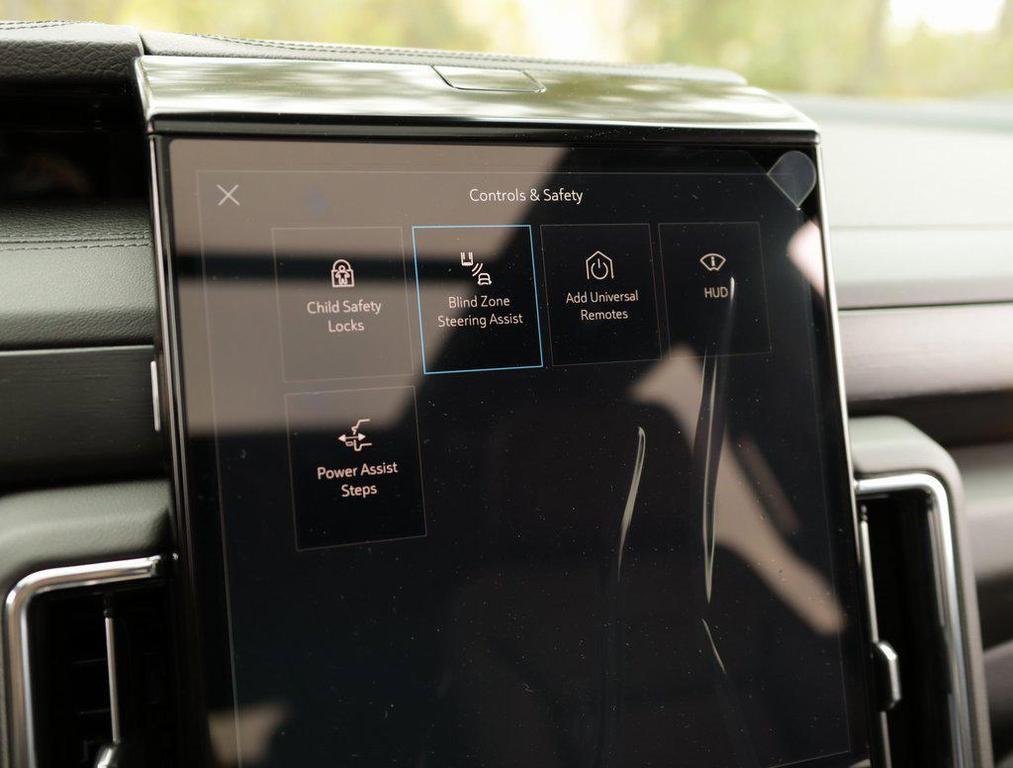 new 2026 GMC Yukon XL car, priced at $100,565