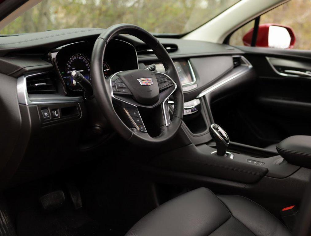 used 2019 Cadillac XT5 car, priced at $24,970