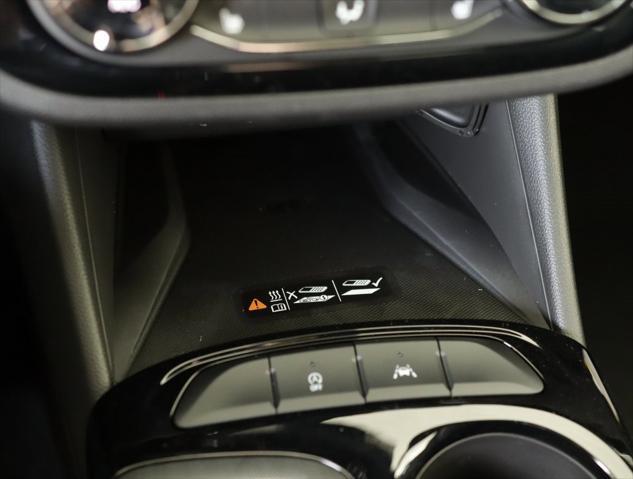 new 2025 Buick Envista car, priced at $27,470