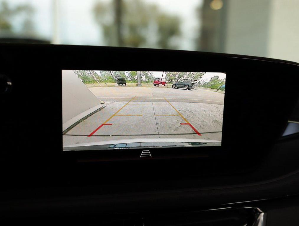 new 2025 Buick Envista car, priced at $28,520